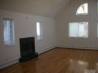 5th image of 375-W Hudson St