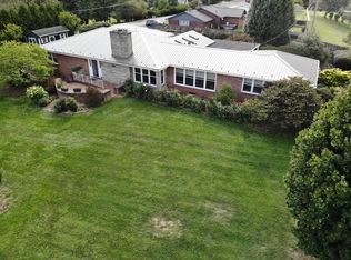 308 Holly St, Marion, VA 24354