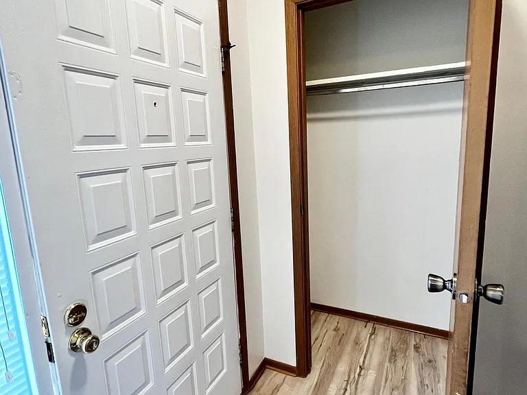 Coat closet