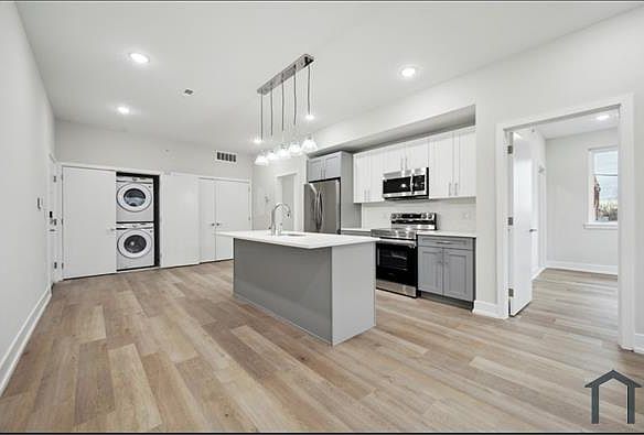 1st image of 701 N 40th St #7