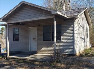 103 Cooper St, Lexington, TN 38351