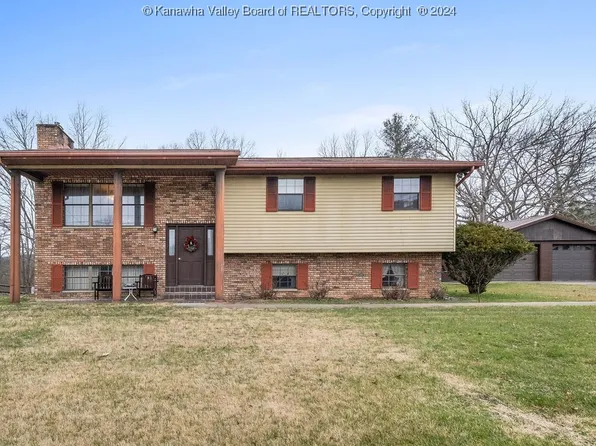 618 Elk Est, Elkview, WV 25071