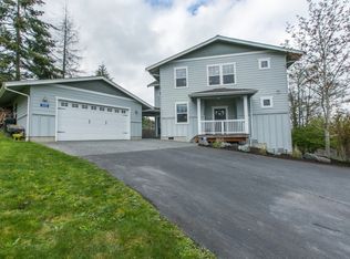 1115 N Waugh Rd, Mount Vernon, WA 98273