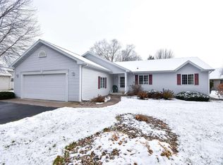 2711 PORTER ROAD, Plover, WI 54467