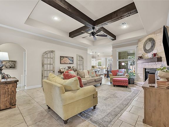 2nd image of 8312 Raintree Dr