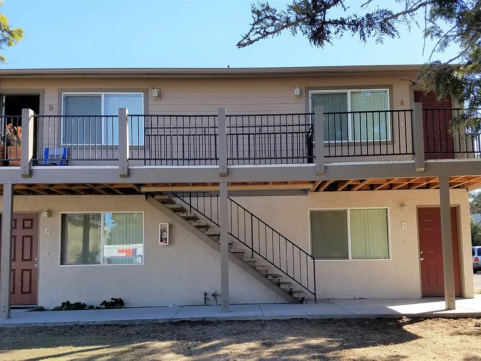 3175 Camellia Ct
