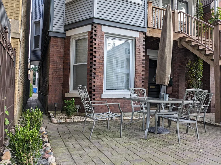Shared front yard.