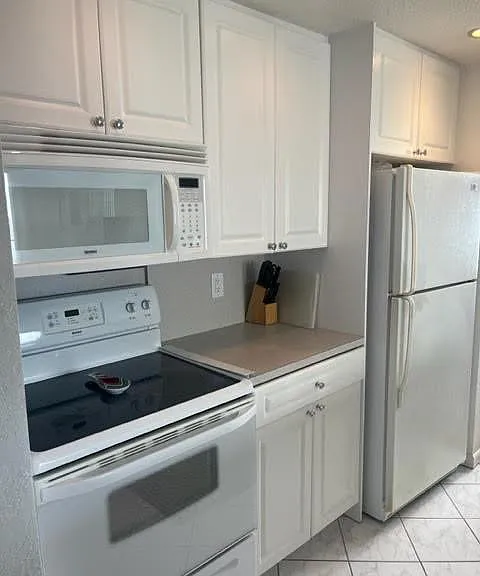 101 Briny Ave #2402 — Photo 9