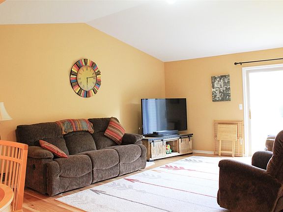 5th image of 17413 N LUCILLE Circle