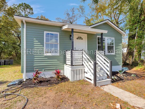 2642 Ferrara Dr, North Charleston, SC 29405