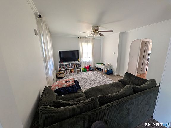 5th image of 204 Ross Rd
