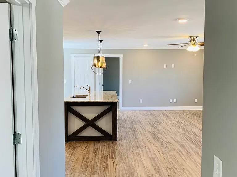 807 Forrest Rd — Photo 11