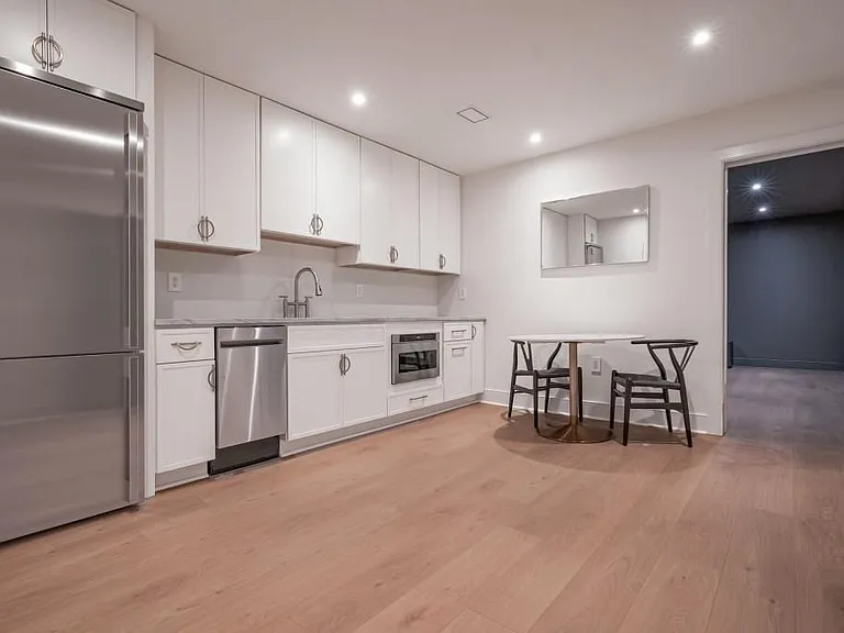 1007 Somerset Dr NW — Photo 29