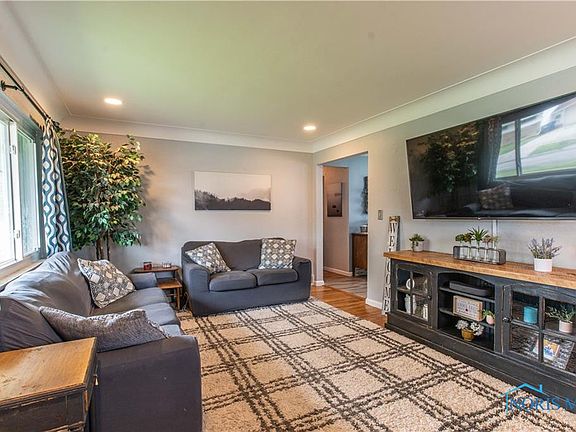 2nd image of 4409 286th St