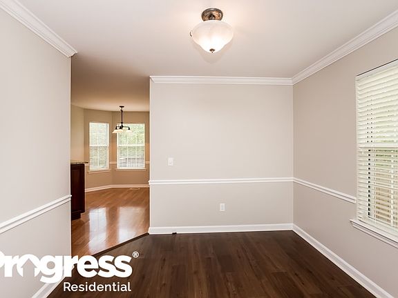 3rd image of 1551 Boone Ct