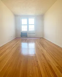 Rented by Gama Group