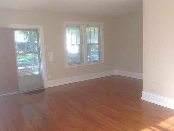 Front entry room