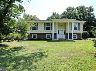 9287 Windsor Dr, La Plata, MD