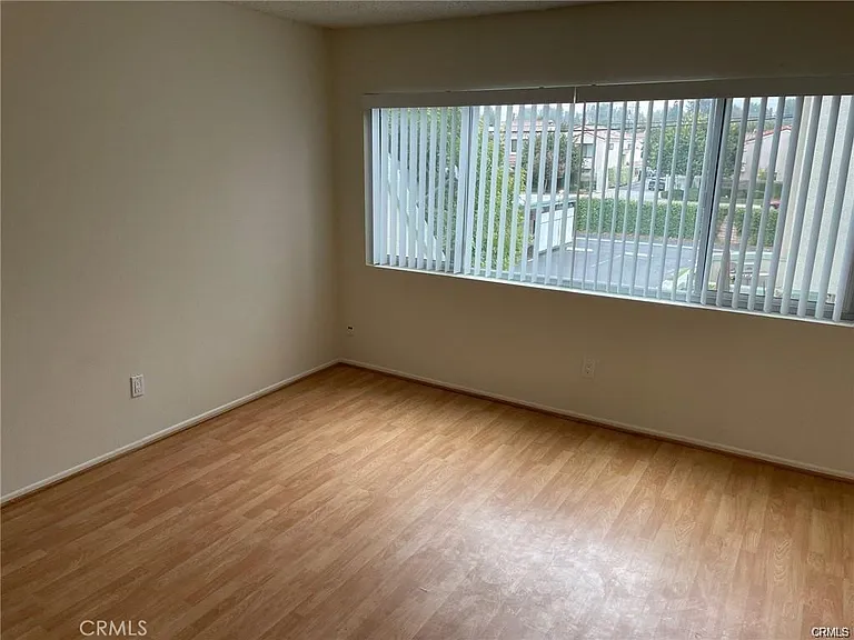 18504 Mayall St #C — Photo 13