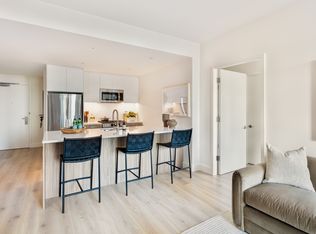 2315 44th Dr #17Q, Long Island City, NY 11101