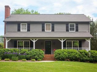 5702 Belvidere Pl, Greensboro, NC 27410