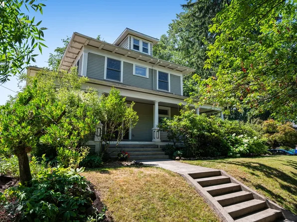 3204 NE Hancock St, Portland, OR 97212