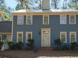 109 Pettingill Pl, Southern Pines, NC 28387