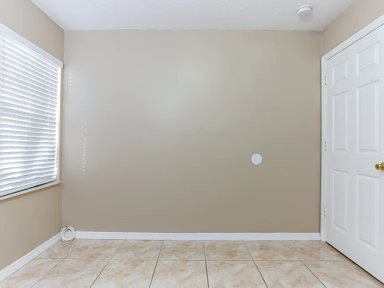 18081 SW 152nd Ct — Photo 8