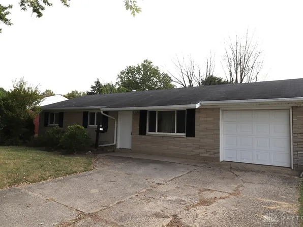 306 N Clayton Rd, New Lebanon, OH 45345