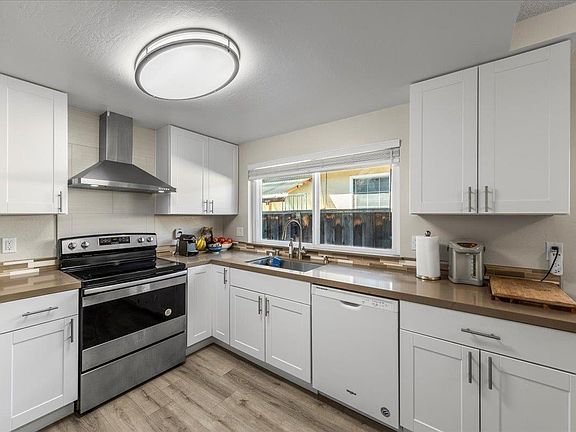 4th image of 2758 Valley Heights Dr