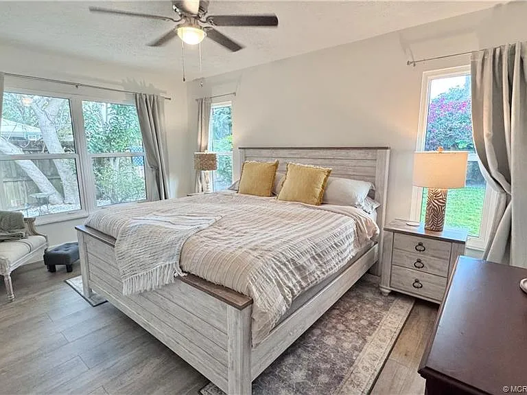323 SW Ridge Ln — Photo 14