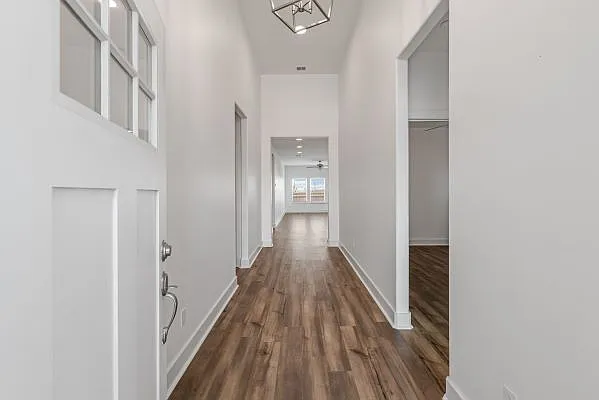 15306 Cruiser St #B — Photo 2