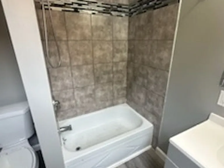 1637 Rutherford Ave #2 — Photo 11