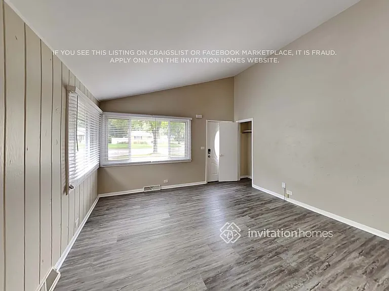 513 N Addison Rd — Photo 7
