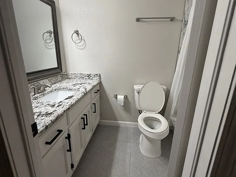 9814 E 37th Ct — Photo 15
