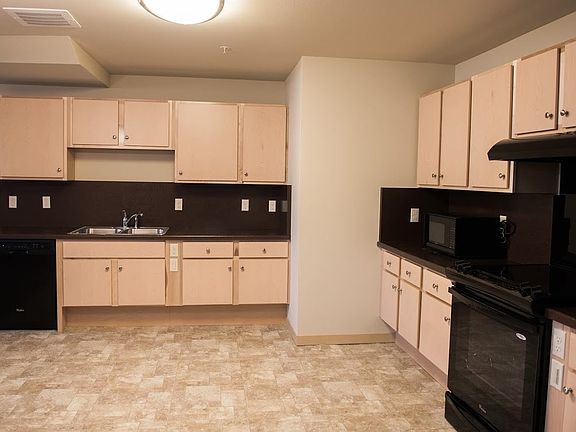 Multiple kitchen layouts