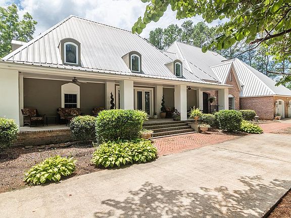 2nd image of 4585 County Road 216