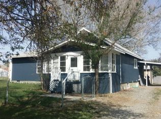 1108 4th St W, Roundup, MT 59072