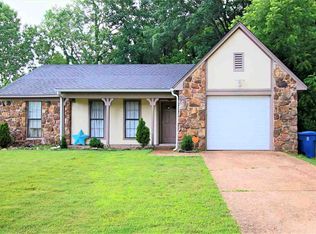 6083 Port Harbor Dr, Millington, TN 38053
