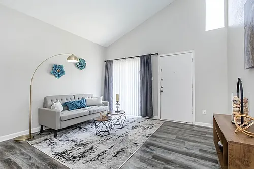 Cypress Parc Photo 1