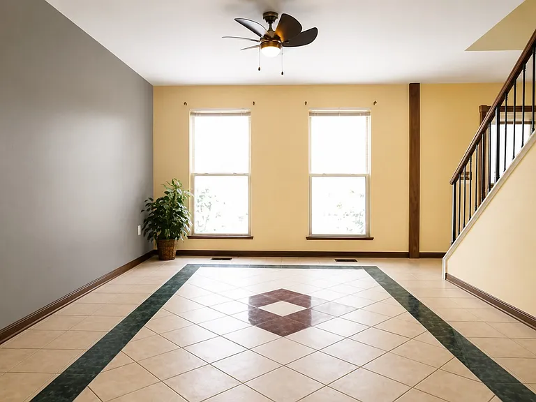 21221 W Chastworth Ln — Photo 11