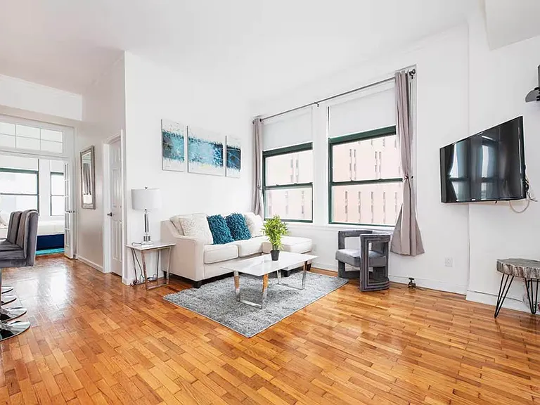 40 Water St #5 — Photo 4