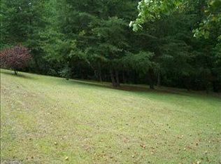 103 Brookwood Dr, Greer, SC 29651