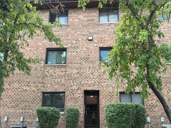 8800 W 140th St #214, Orland Park, IL 60462