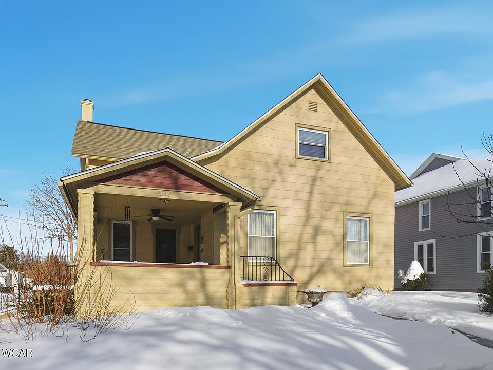1st image of 218 S Jackson St