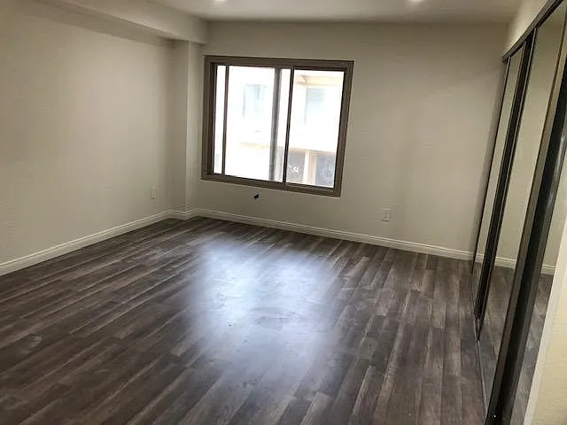 4062 Valeta St — Photo 17