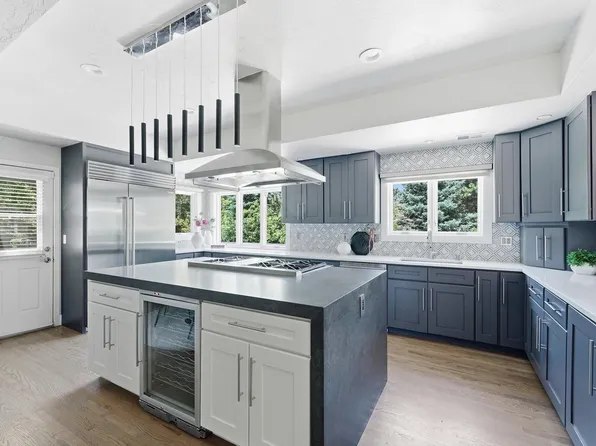 4181 S Ivy Ln, Cherry Hills Village, CO 80111