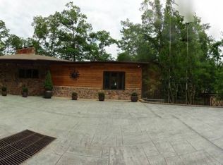 8581 Tanglewood Rd, Rogers, AR 72756