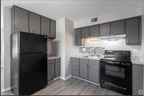 1505 Manchester Ave #D Photo 1