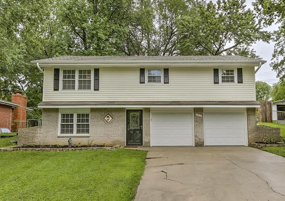 1st image of 4412 NE Sunnybrook Ln